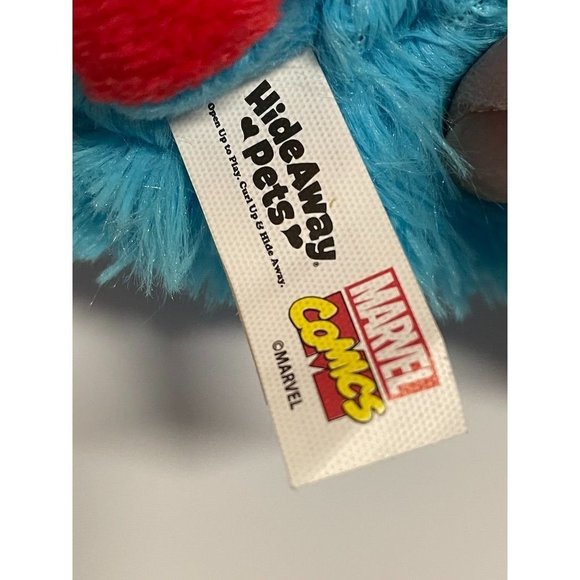 Marvel HideAway Pets Captain America 6-inch toy - Picture 3 of 11